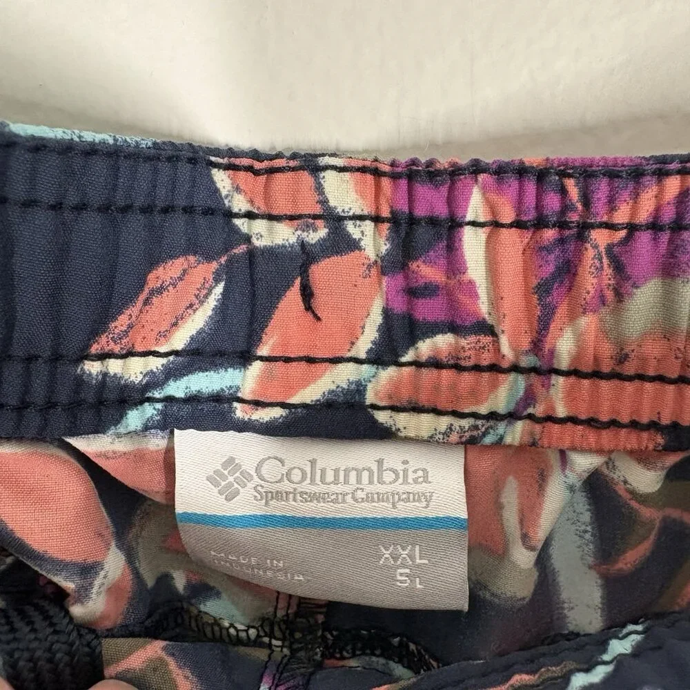 Columbia Women XXL Outdoor Hiking Omni-Shield Sandy River Printed Short III NWT - Picture 11 of 13